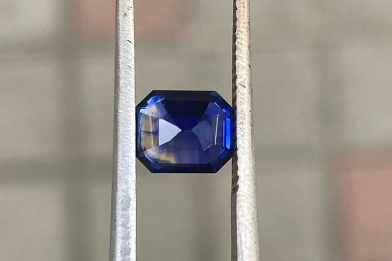 Ceylon Royal Blue Sapphire – 1.06ct Emerald Cut | Sri Lanka Gemstone - Image 3