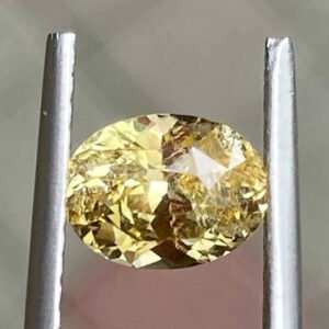 Yellow Sapphire from Sri Lanka – Oval Cut Unheated Gemstone 1.50ct